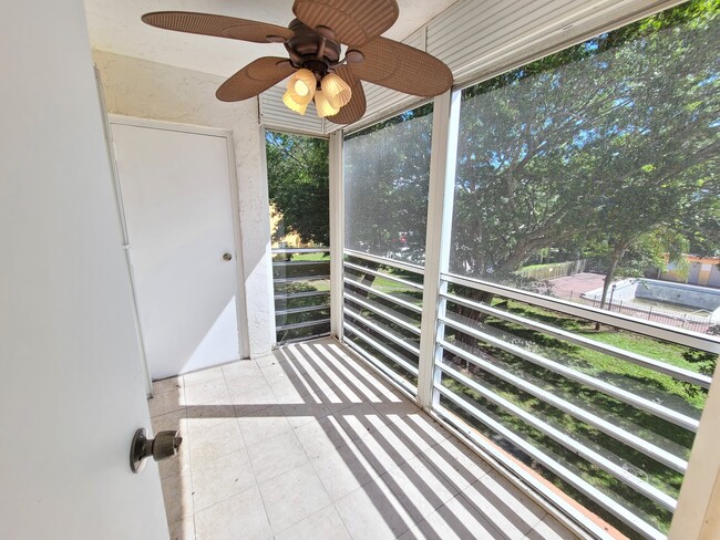 Photo - 4384 NW 9th Ave