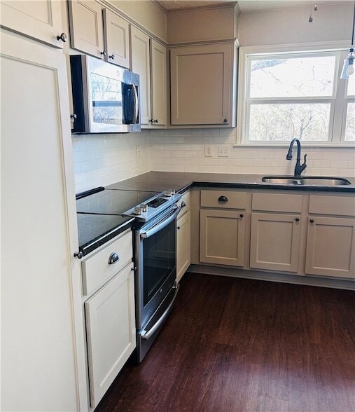 Photo - 1102 Todd Trail