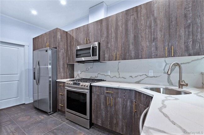 Building Photo - 48-54 46th St Rental