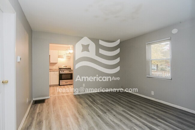 Photo - 1511 E Ohio St