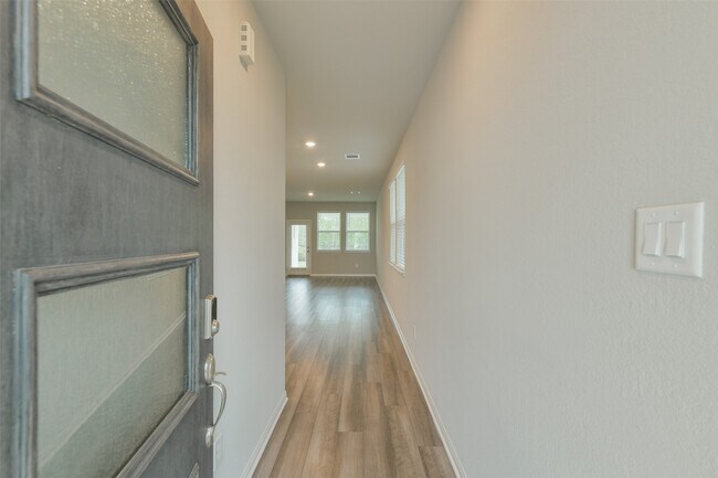 Photo - 17418 Rosette Grass Dr