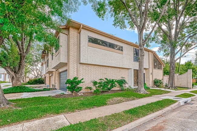 Photo - 5613 St Paul St