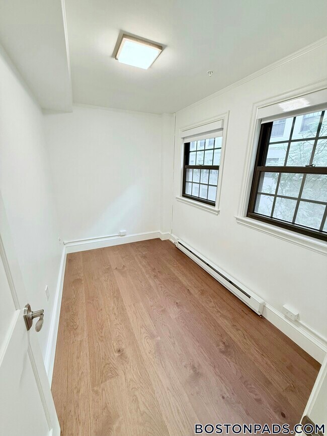 1200 Massachusetts Ave Unit 108