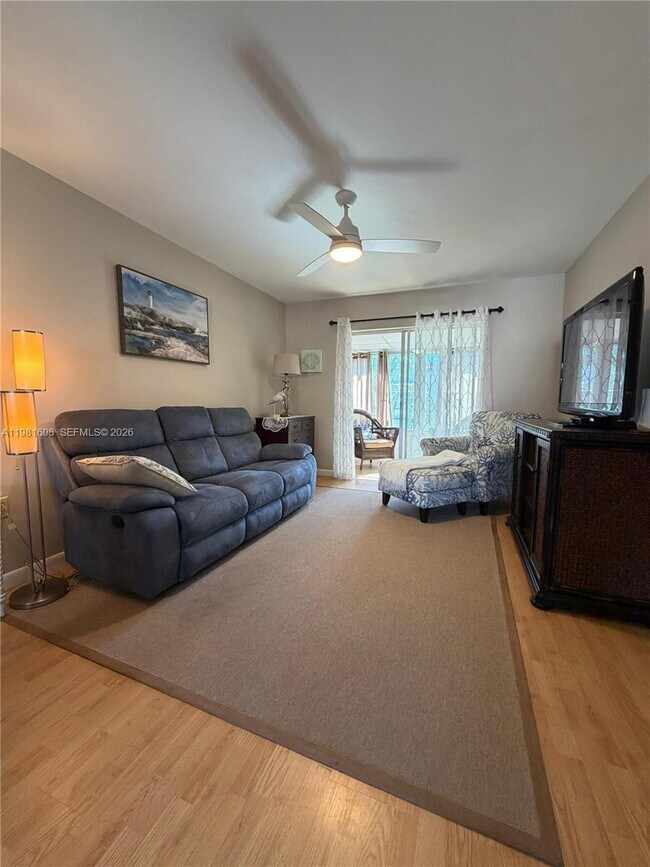 Photo - 1832 Sunny Dr Unit d-32