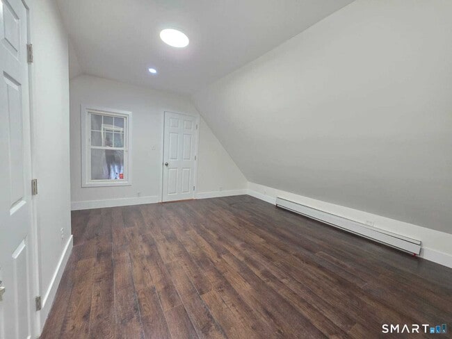 8 Marley Pl Unit 1st Floor