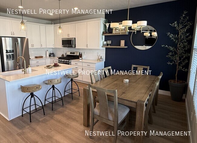 Photo - Light and Bright Daybreak Smart Townhome