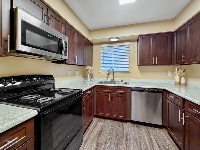 Building Photo - Bennington