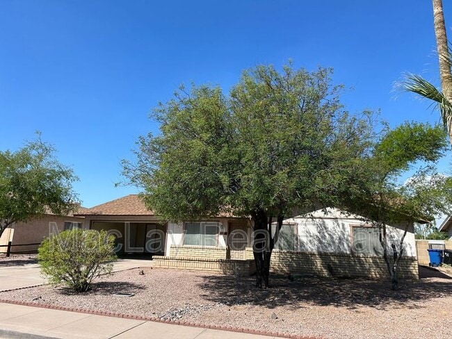 Building Photo - 2514 S Cottonwood Dr Rental