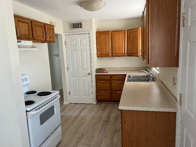 Photo - 2026 Colorado Ave