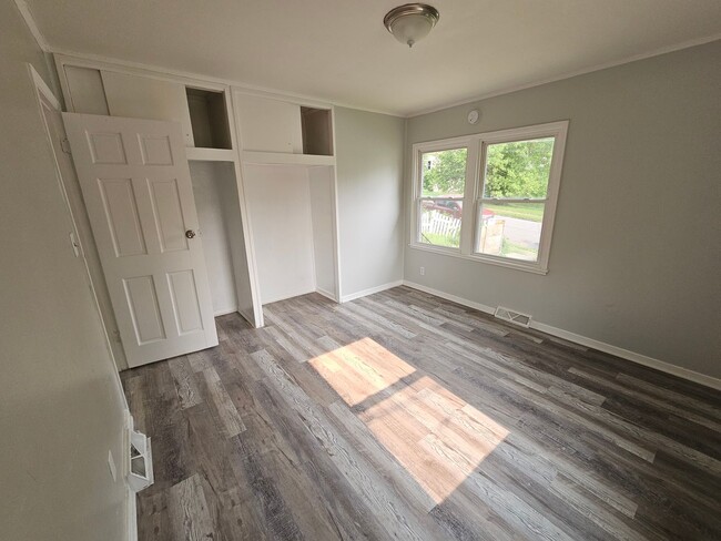 Photo - Newly Remodeled 2 bedroom