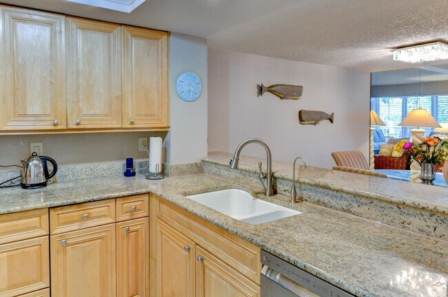 Photo - CANAL FRONT CONDO Unit 115