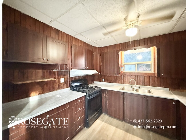 Photo - Spacious 3-Bedroom Main Level Home with Backyard, Garage & 3 Parking – Scarborough Unit 1