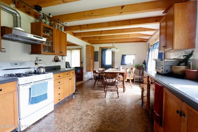Photo - 259 John Joy Rd