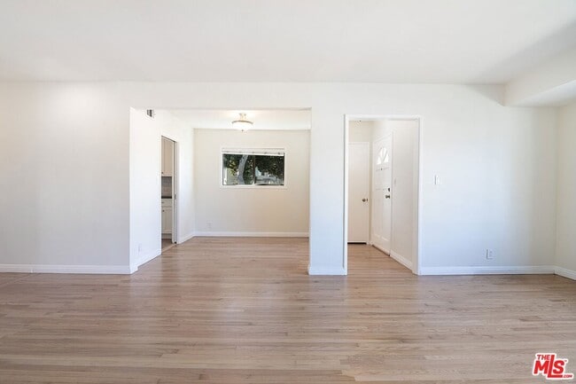 Photo - 6322 W 79th St