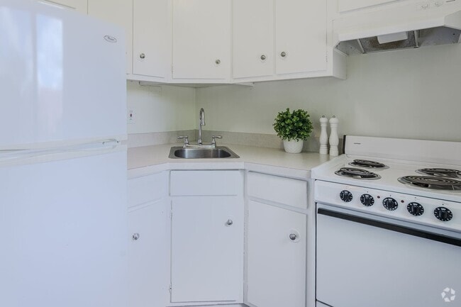 Building Photo - 3609 Grand Ave S Rental