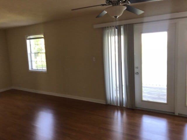 265 Sea Horse Dr SE