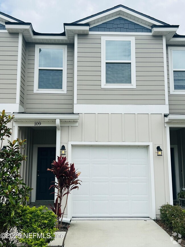 Building Photo - 109 Pamplona Dr Rental