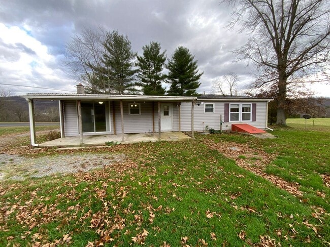 3 br, 1 bath House - 623 VALLEY ROAD - 3 br, 1 bath House - 623 VALLEY ROAD