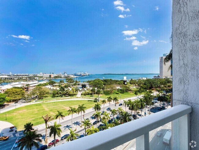 Building Photo - 244 Biscayne Blvd Unit 2002 Rental