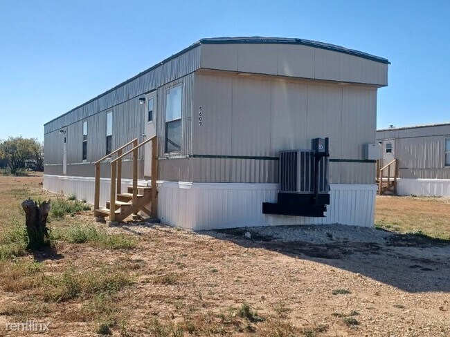 Photo - 3 br, 3 bath Mobile Home - 5609 Red Hawk Cir