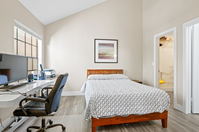 Photo - 1070 Calle Del Cerro