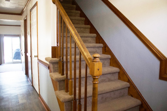 Photo - 202 Stonehall Ct