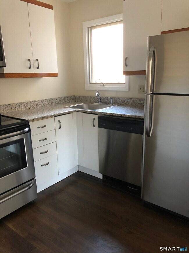 Photo - 7 Seir Hill Rd Unit 41