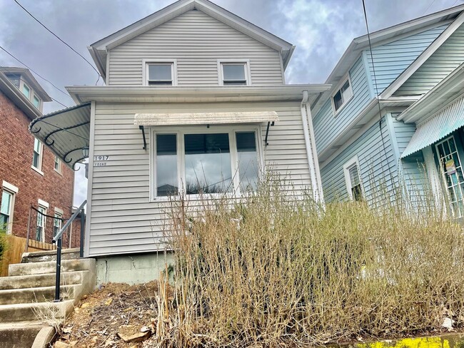 Photo - 2 Bed 2 Bath- Beaver Falls PA