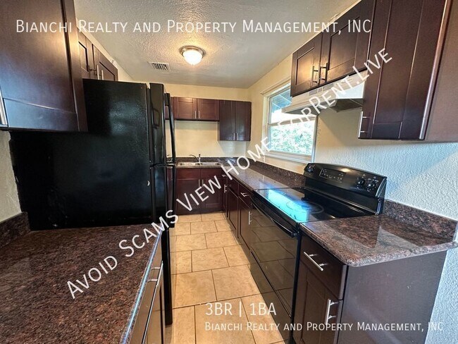 Photo - 1314 12th Ave S Unit #B