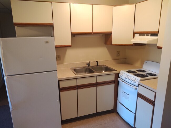 Photo - 1108 13th Ave Apartments