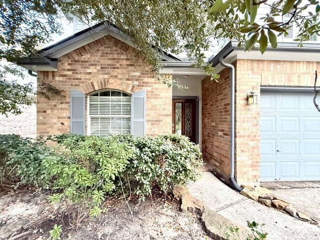 142 E Spindle Tree Cir