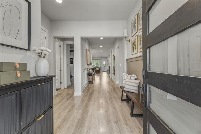 Photo - 4505 Post Loop