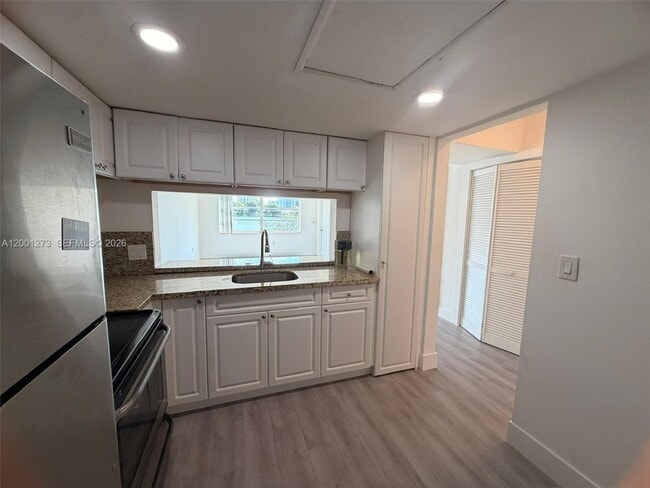 Photo - 20111 NE 27th Ct Unit K102