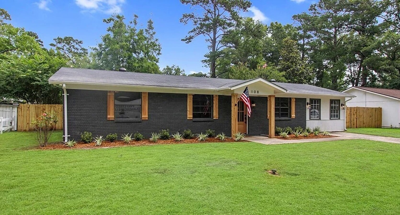 Photo - 108 E Whatley St