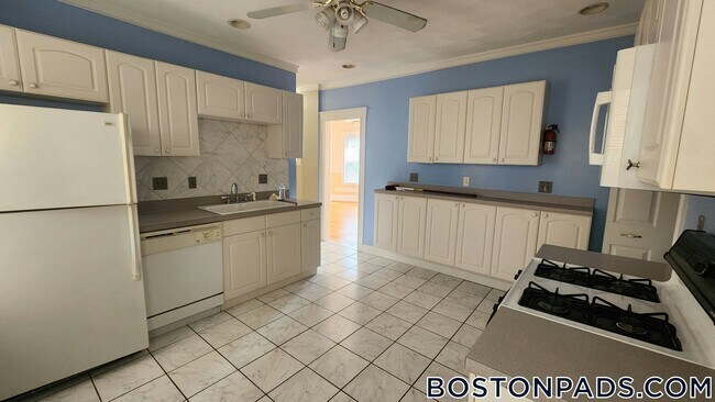 Photo - 18 Bigelow St Unit 1