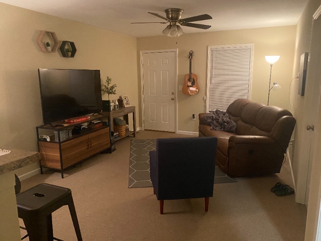 Photo - 171 St George Ln