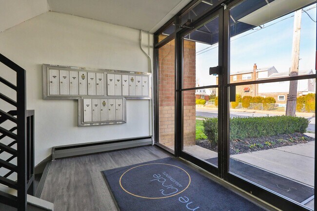 Photo - Holme Circle Apartments