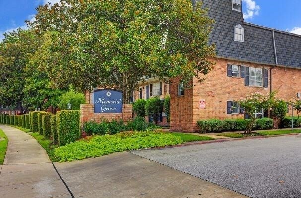 Building Photo - 9029 Gaylord Dr Unit 126