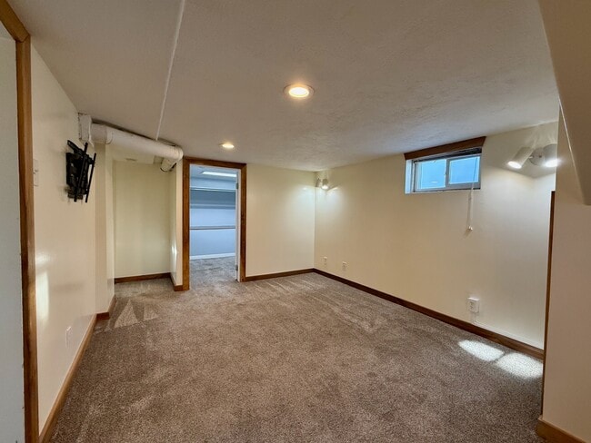 Photo - 1859 W 11800 S