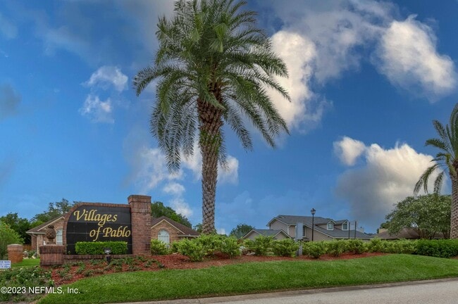 Photo - 2746 Grayton Ct