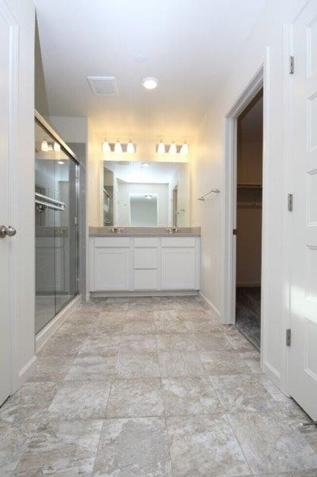 Photo - 3 Bed Home in Gated Elk Grove Community