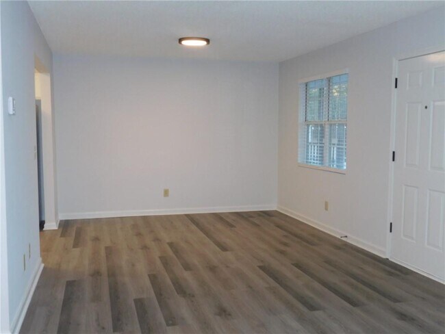37 Rock Garden Pl