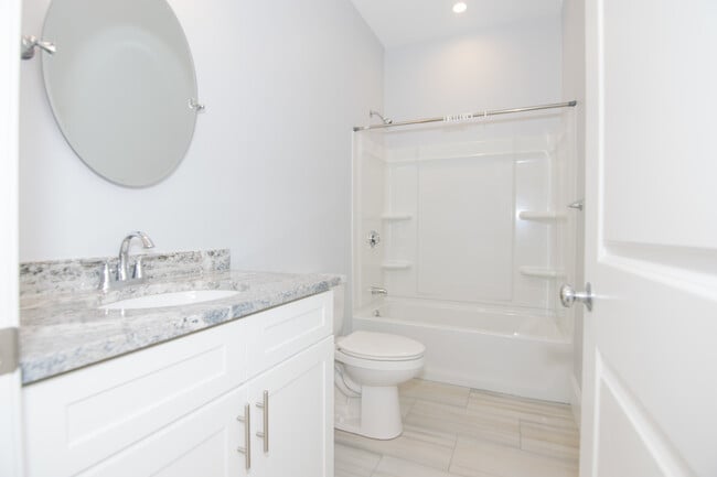 Photo - 4 Islington Ter