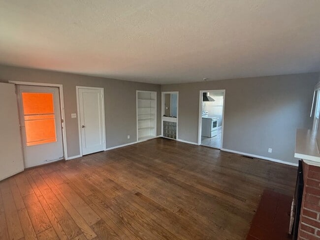 Photo - Beautiful Richmond Annex Home with Updated Kitchen & Bath + Bonus Room