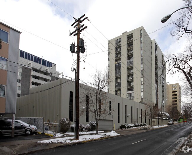 Governor's Park Condominiums