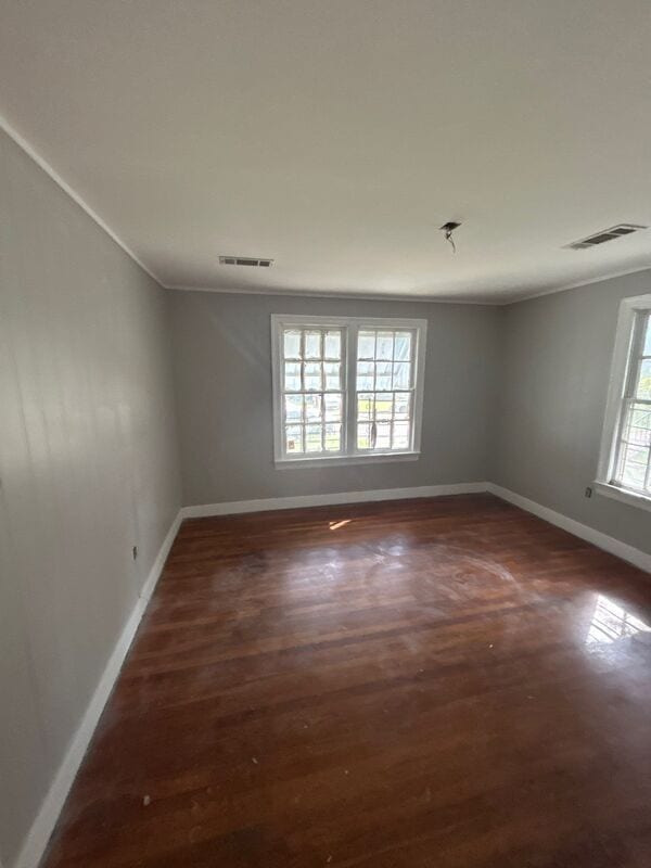 Photo - 419 Valley St