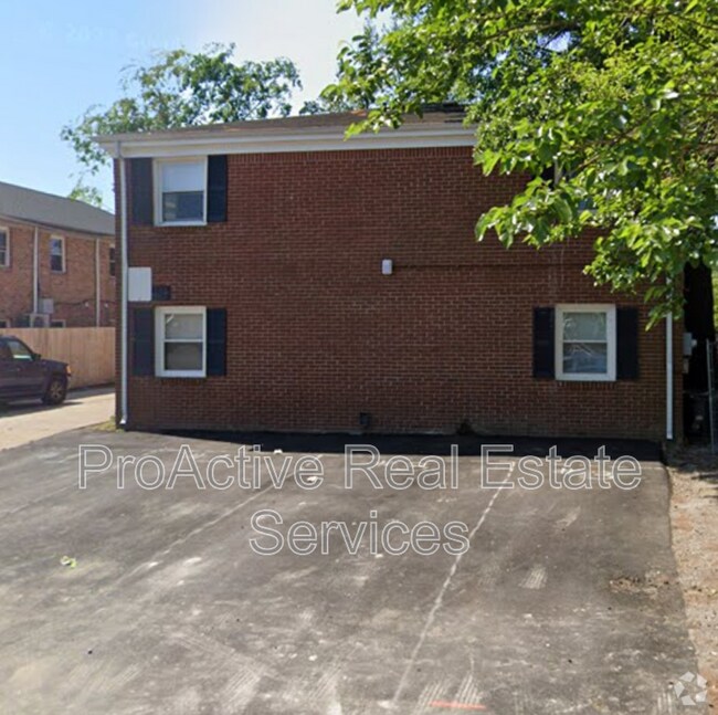 Building Photo - 507 Ashlawn Dr Rental