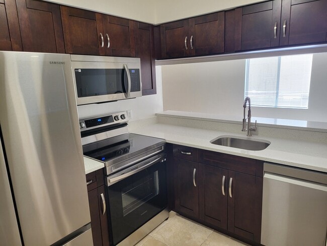 Photo - 1138 Coral Club Dr Unit 1138