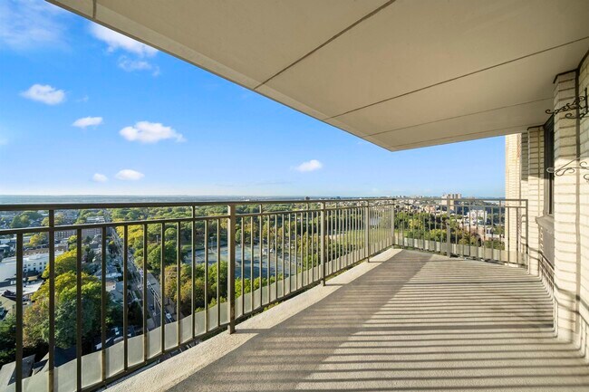 Photo - 7855 JFK Blvd E Unidad 18B