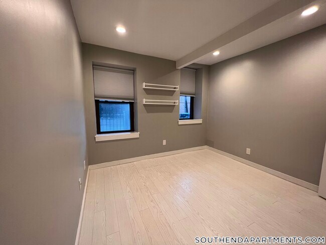 Photo - 469 Massachusetts Ave Unidad 1